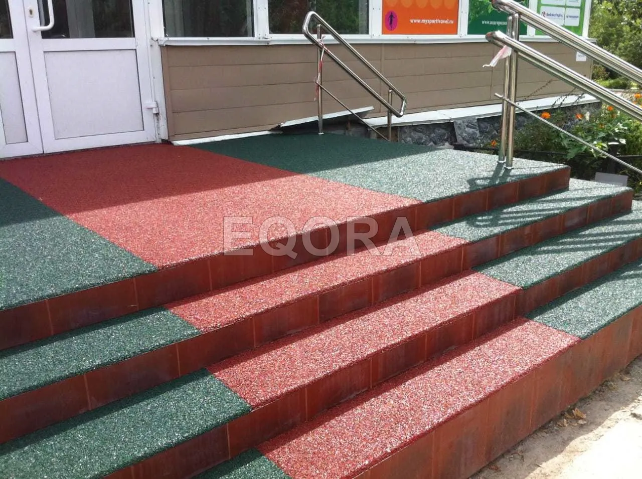 Резиновое покрытие на травмоопасные участки из резиновой крошки в Викулово