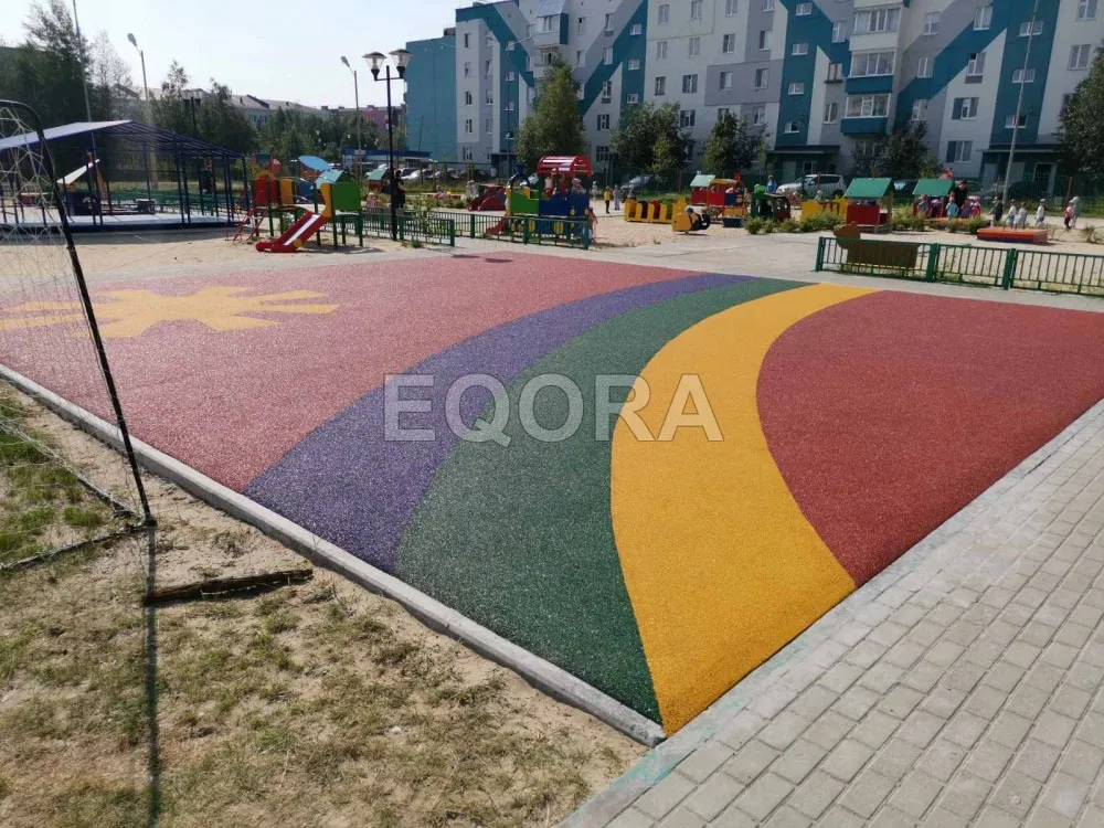 Подходит ли резиновое покрытие для детских площадок в Викулово?